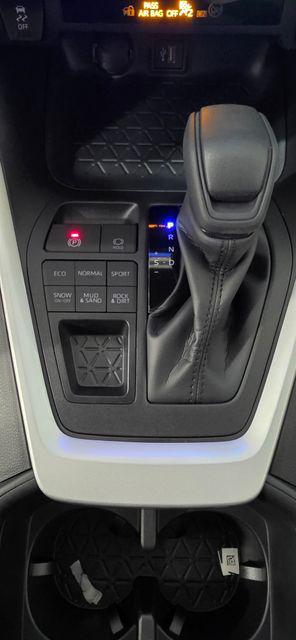 new 2025 Toyota RAV4 car, priced at $34,013