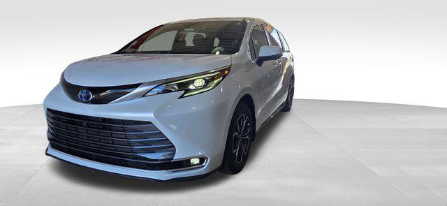 new 2025 Toyota Sienna car, priced at $63,028