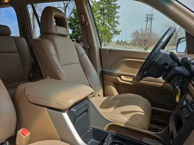 used 2003 Honda Pilot car, priced at $7,499