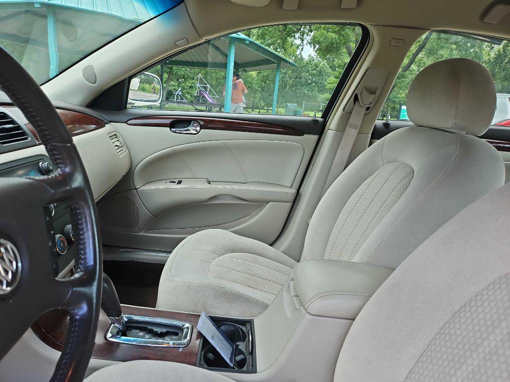 used 2008 Buick Lucerne car, priced at $8,999