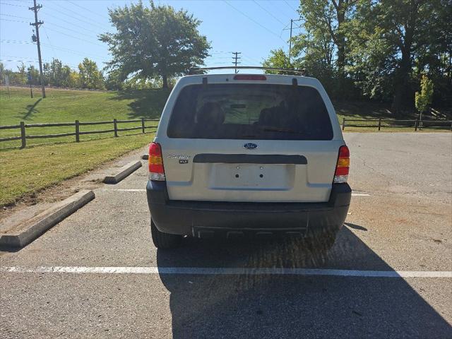 used 2005 Ford Escape car, priced at $7,399