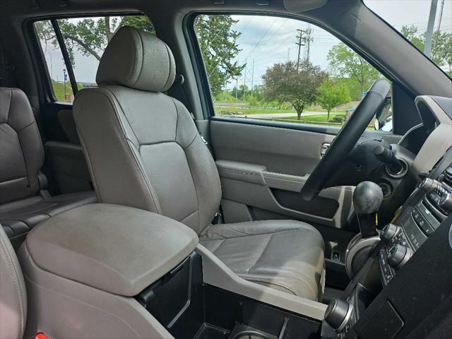 used 2014 Honda Pilot car, priced at $17,999