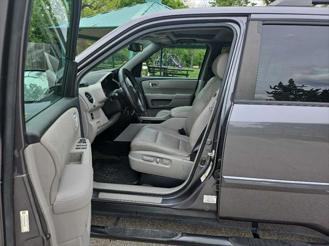 used 2014 Honda Pilot car, priced at $17,999