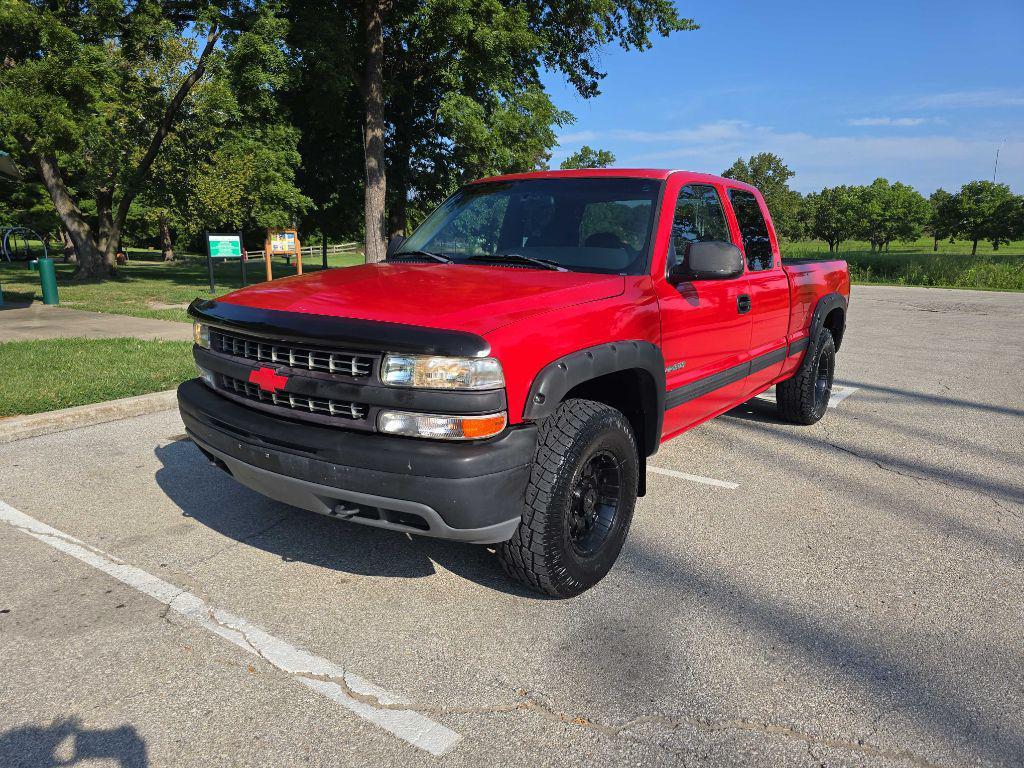 used 2000 Chevrolet Silverado 1500 car, priced at $9,999