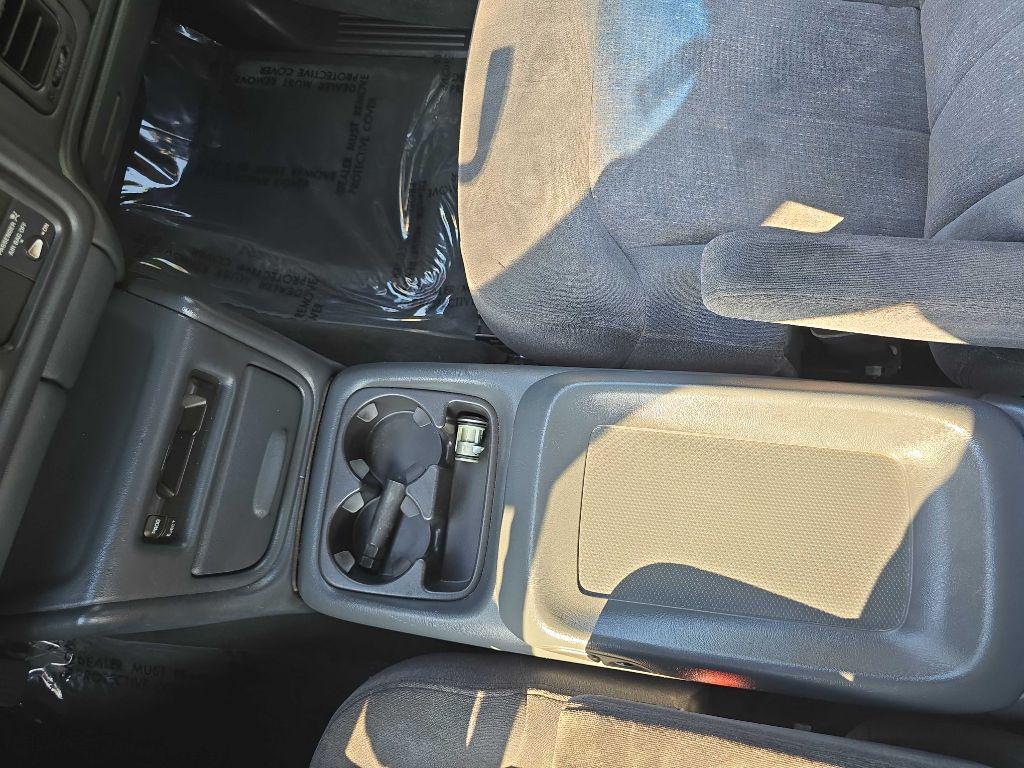used 2000 Chevrolet Silverado 1500 car, priced at $9,999