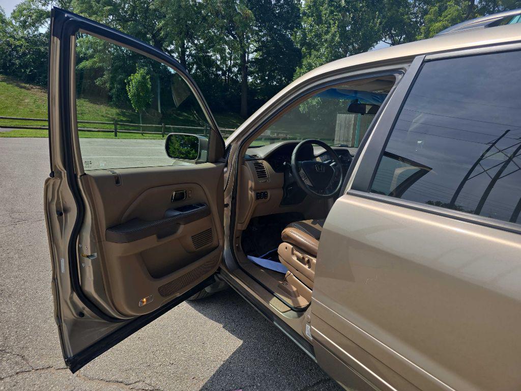 used 2005 Honda Pilot car, priced at $8,999
