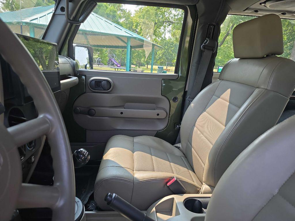 used 2009 Jeep Wrangler car, priced at $14,499