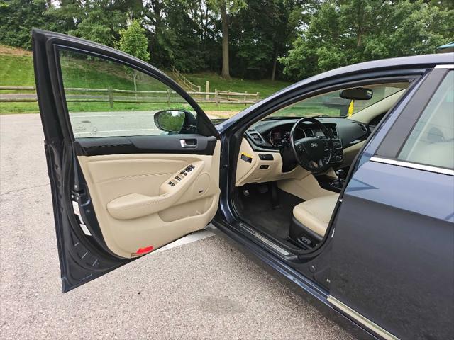 used 2014 Kia Cadenza car, priced at $11,999