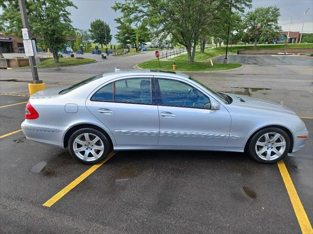 used 2008 Mercedes-Benz E-Class car, priced at $10,799