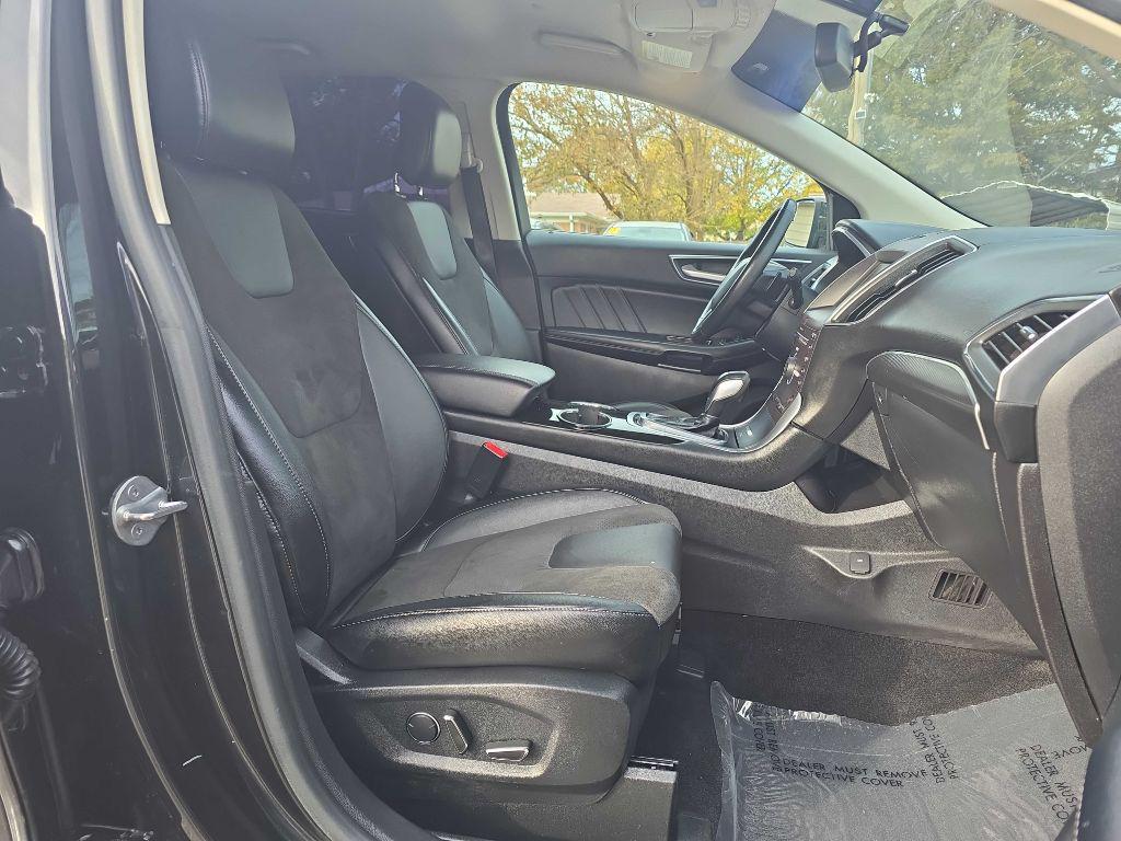 used 2015 Ford Edge car, priced at $15,999