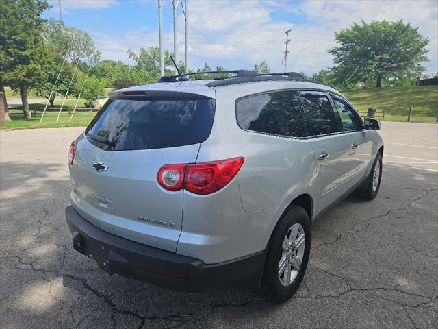 used 2010 Chevrolet Traverse car, priced at $10,799