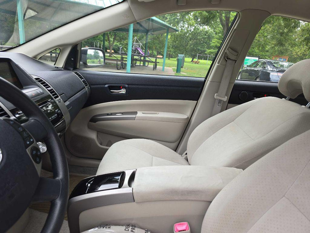used 2007 Toyota Prius car, priced at $9,999