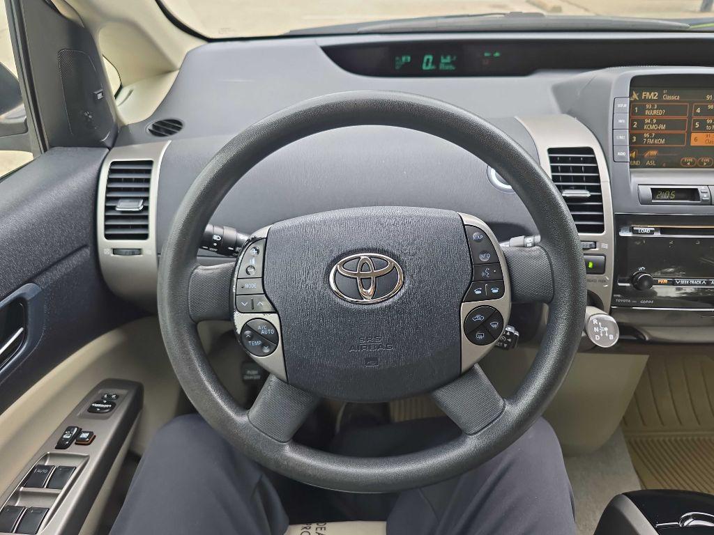 used 2007 Toyota Prius car, priced at $9,999