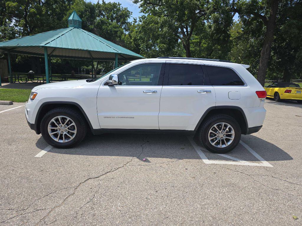 used 2015 Jeep Grand Cherokee car, priced at $15,499