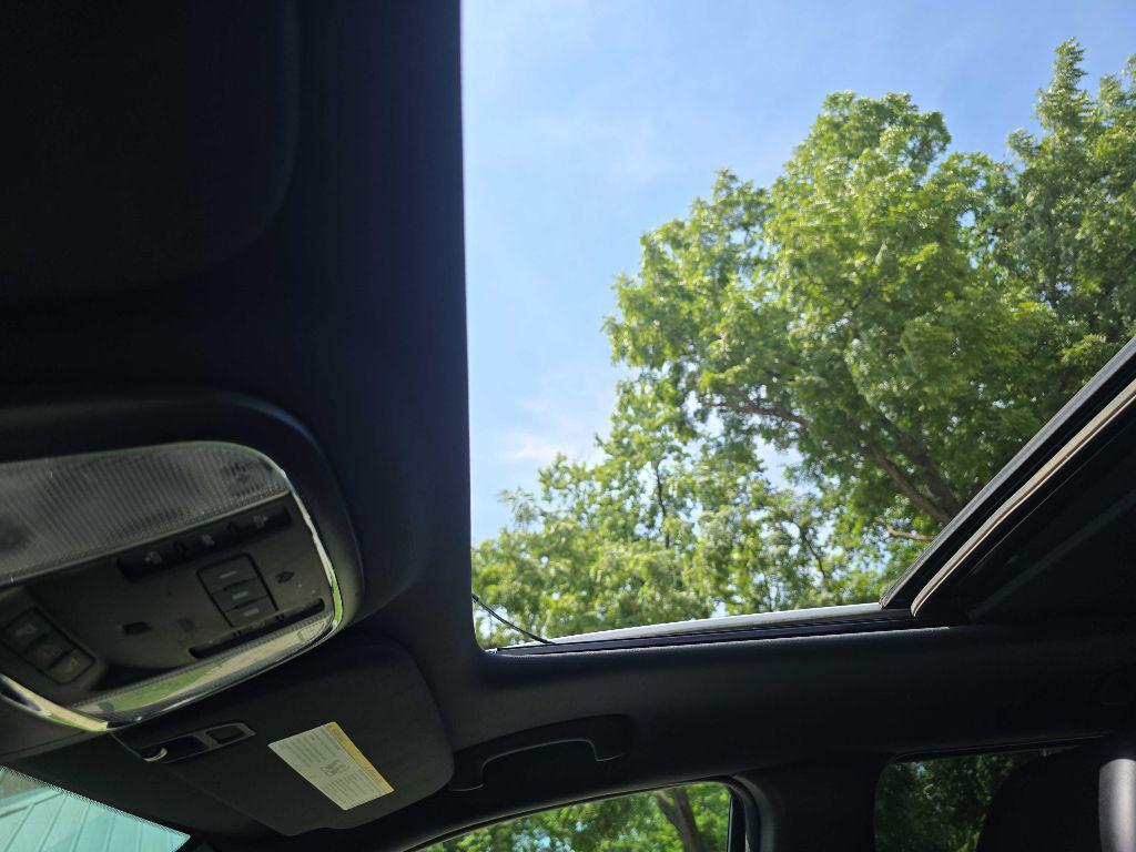 used 2015 Jeep Grand Cherokee car, priced at $15,499