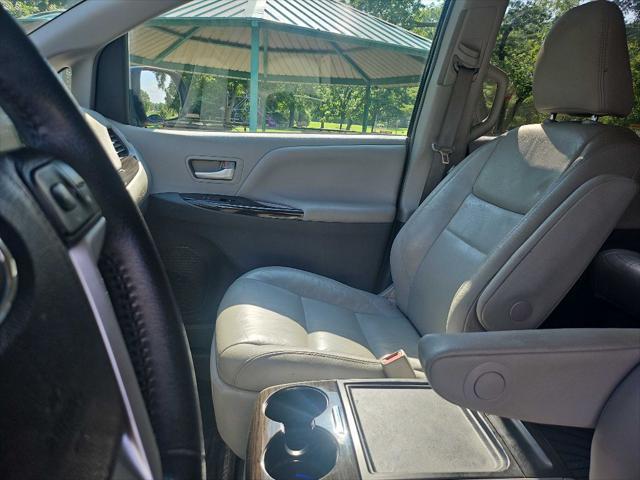 used 2017 Toyota Sienna car, priced at $17,999