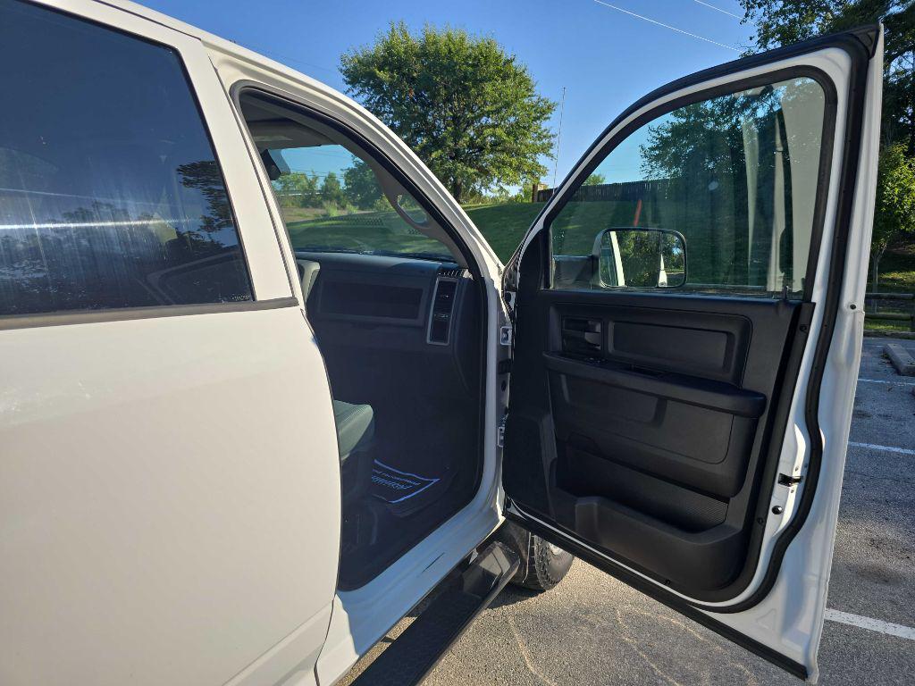 used 2016 Ram 2500 car, priced at $21,999