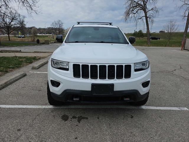 used 2015 Jeep Grand Cherokee car, priced at $17,999