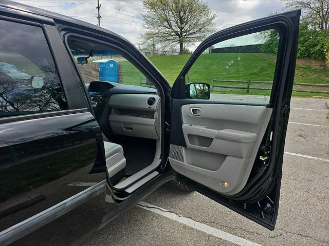 used 2014 Honda Pilot car, priced at $12,999