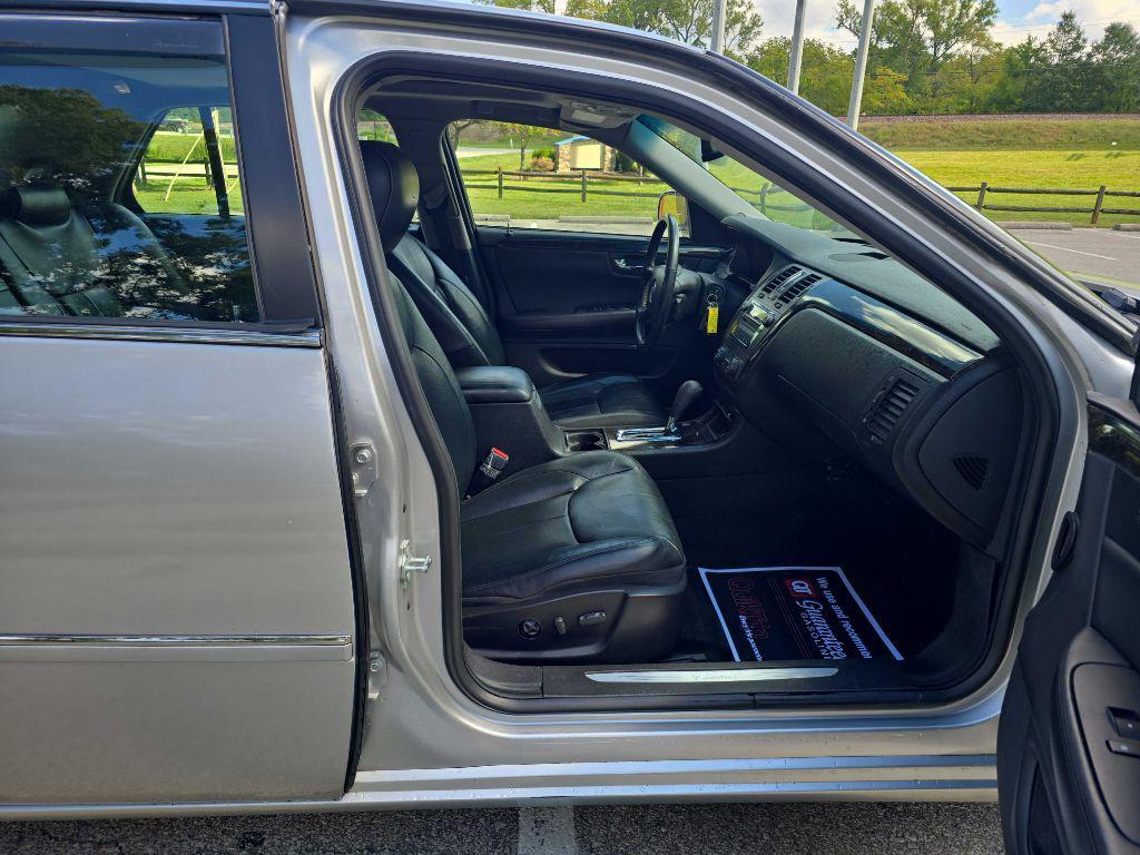 used 2009 Cadillac DTS car, priced at $10,950