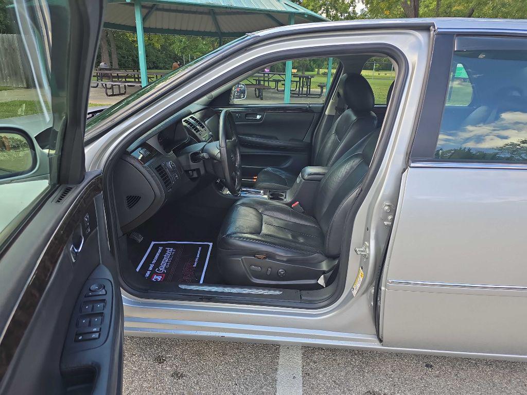 used 2009 Cadillac DTS car, priced at $10,950