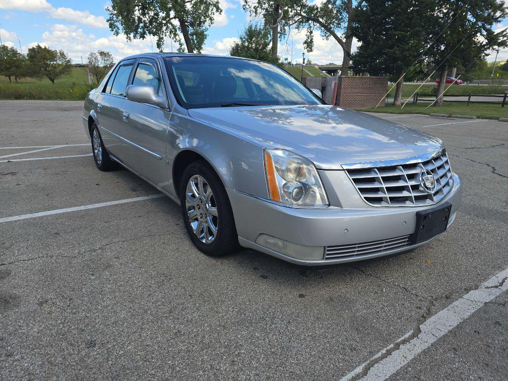 used 2009 Cadillac DTS car, priced at $10,950