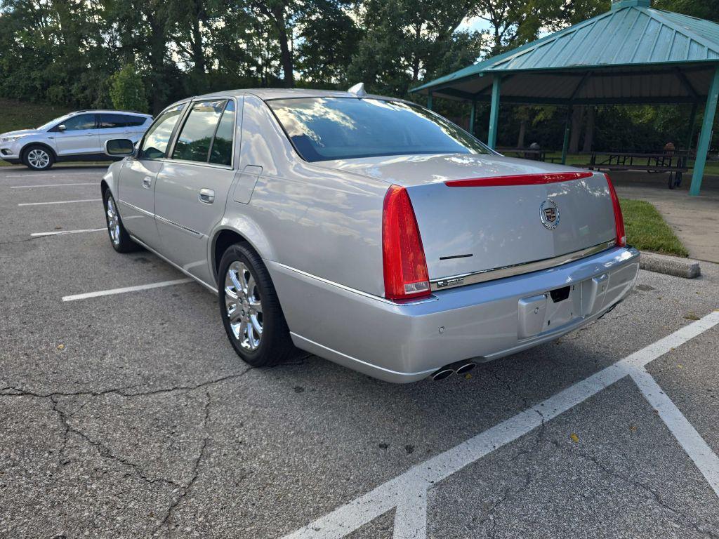 used 2009 Cadillac DTS car, priced at $10,950