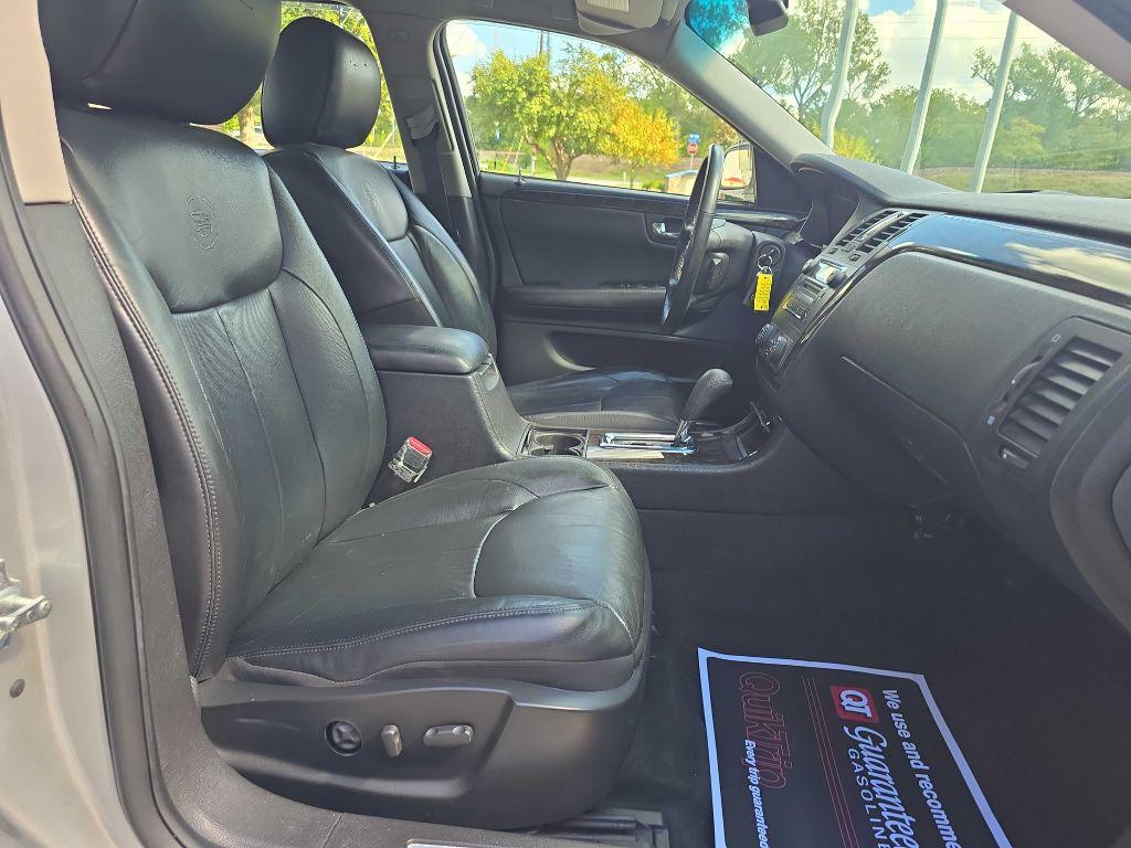 used 2009 Cadillac DTS car, priced at $10,950