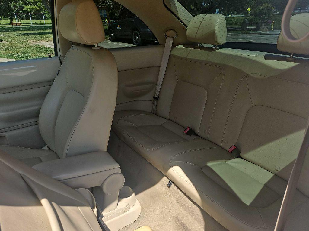 used 2007 Volkswagen New Beetle car, priced at $9,799