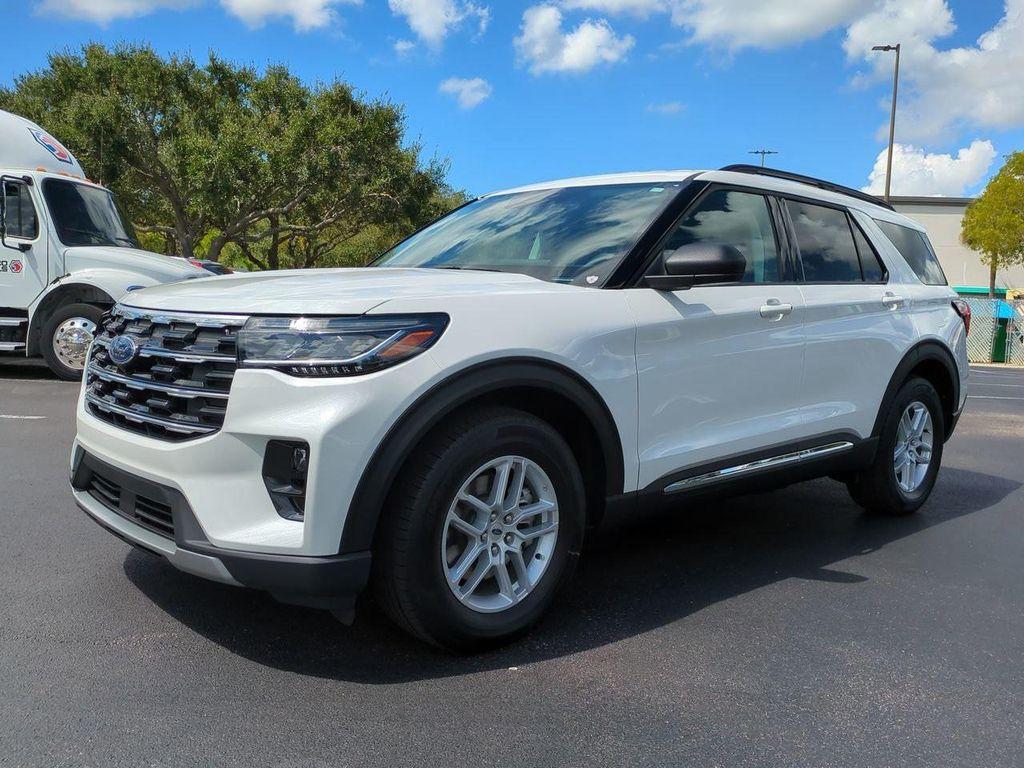 new 2025 Ford Explorer car, priced at $42,770