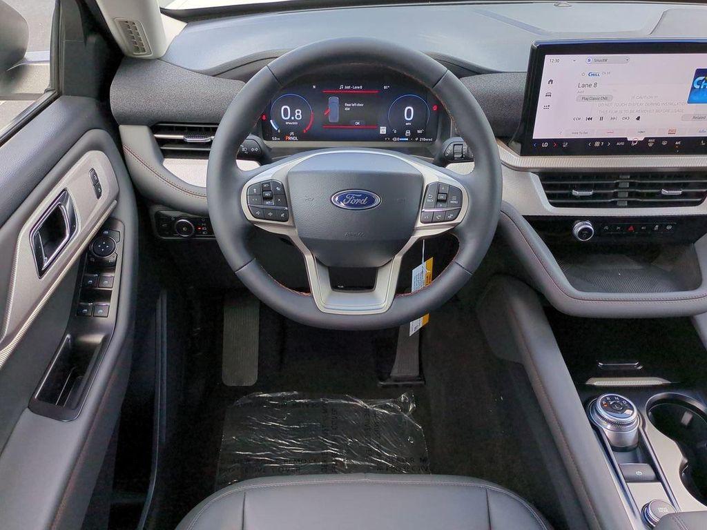 new 2025 Ford Explorer car, priced at $42,770