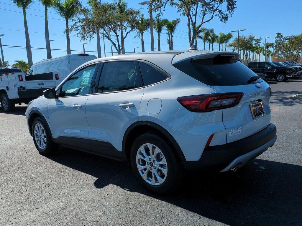 new 2025 Ford Escape car, priced at $27,260