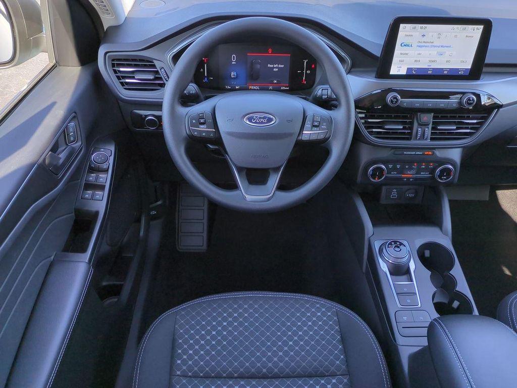 new 2025 Ford Escape car, priced at $27,260