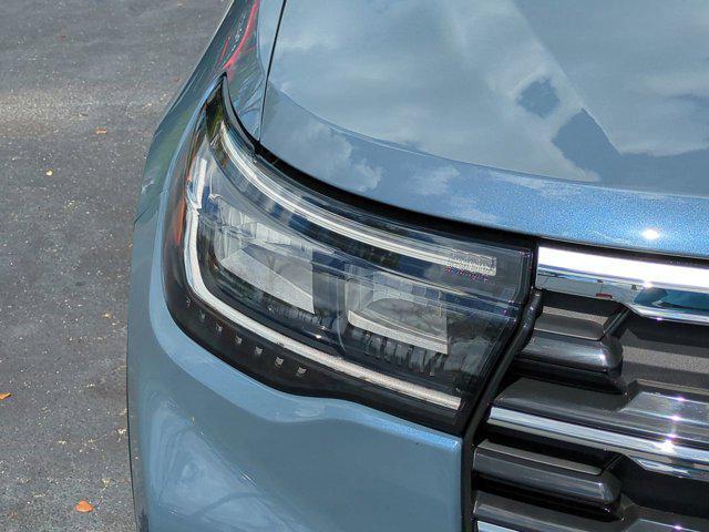 new 2025 Ford Explorer car, priced at $44,260