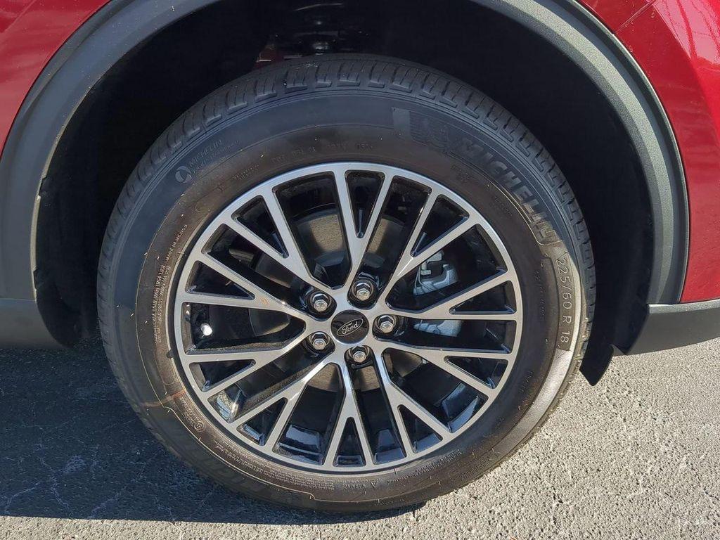 new 2025 Ford Escape PHEV car, priced at $30,928