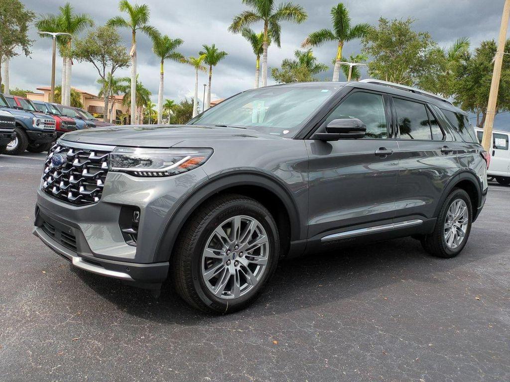 new 2025 Ford Explorer car, priced at $52,720