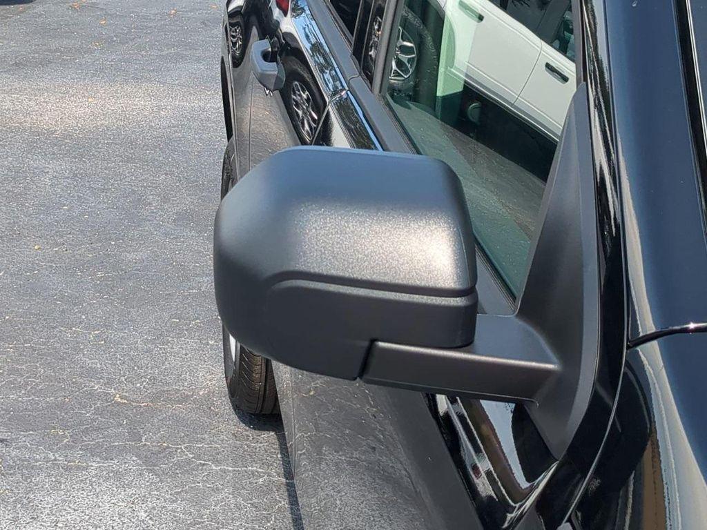 new 2025 Ford Maverick car, priced at $29,590