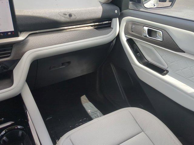 new 2025 Ford Explorer car, priced at $58,710