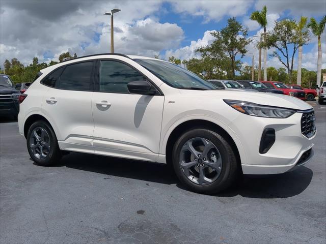 new 2024 Ford Escape car, priced at $33,225