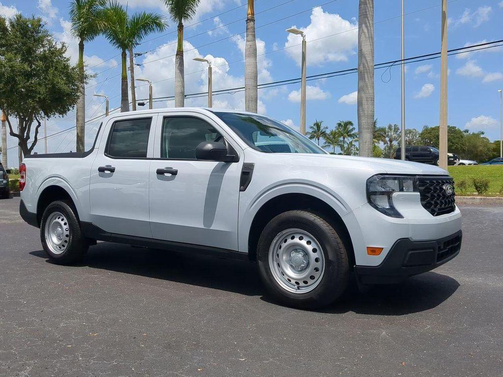 new 2025 Ford Maverick car, priced at $28,610