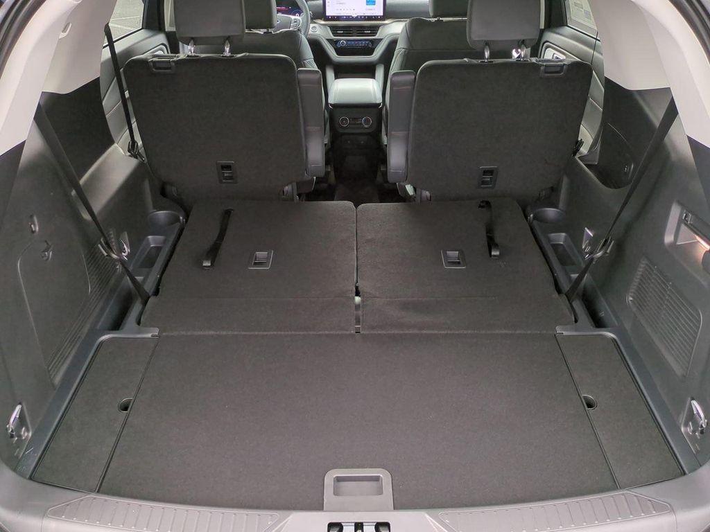 new 2025 Ford Explorer car, priced at $42,488