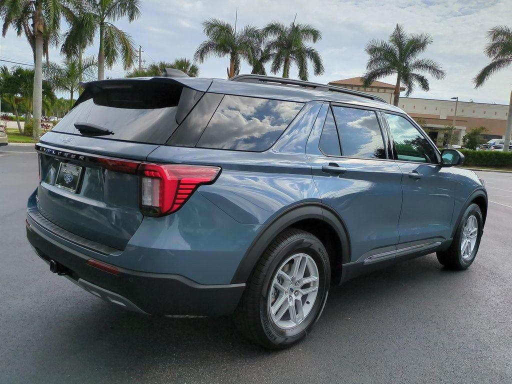 new 2025 Ford Explorer car, priced at $42,488