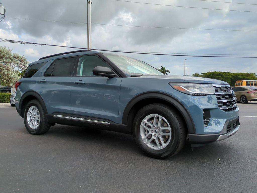 new 2025 Ford Explorer car, priced at $42,488