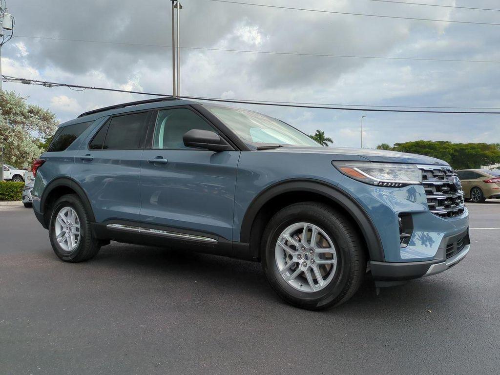 new 2025 Ford Explorer car, priced at $42,488
