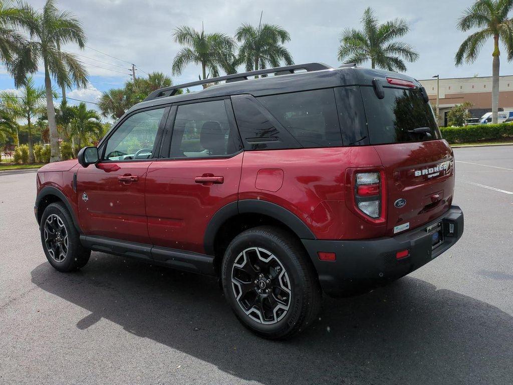 new 2025 Ford Bronco Sport car, priced at $39,095