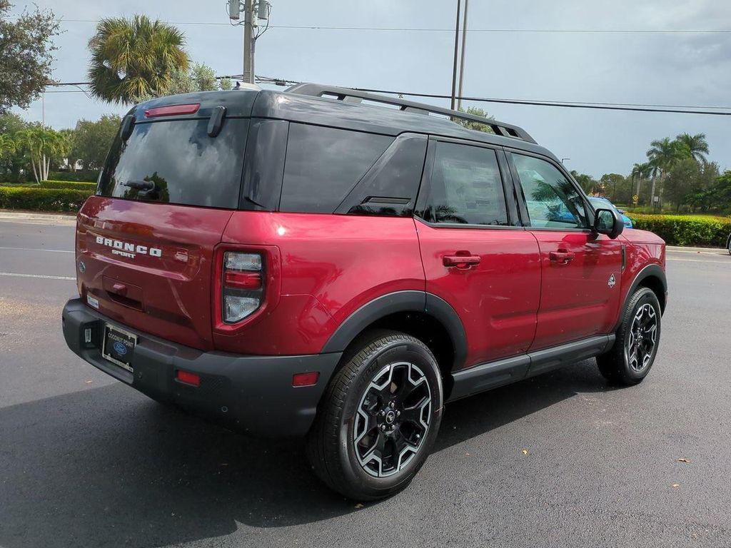 new 2025 Ford Bronco Sport car, priced at $39,095