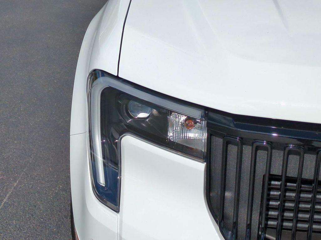 new 2025 Ford Maverick car, priced at $40,454