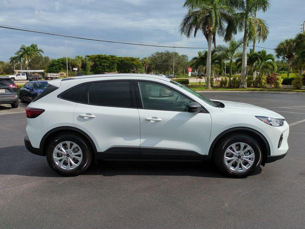 new 2026 Ford Escape car, priced at $31,385