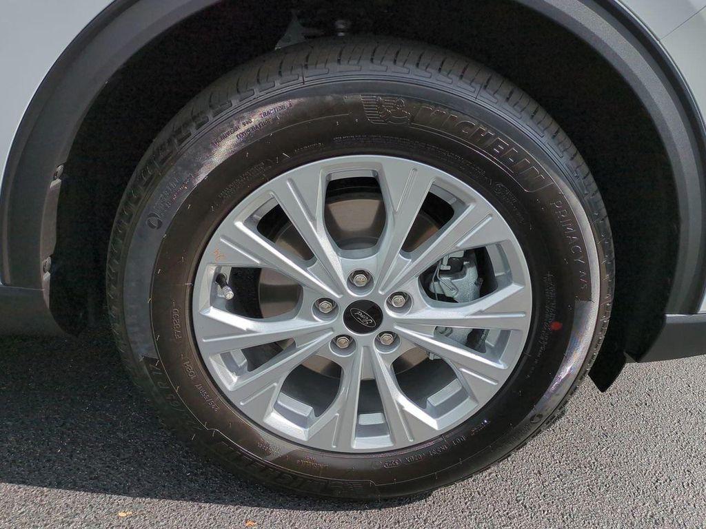 new 2026 Ford Escape car, priced at $31,385