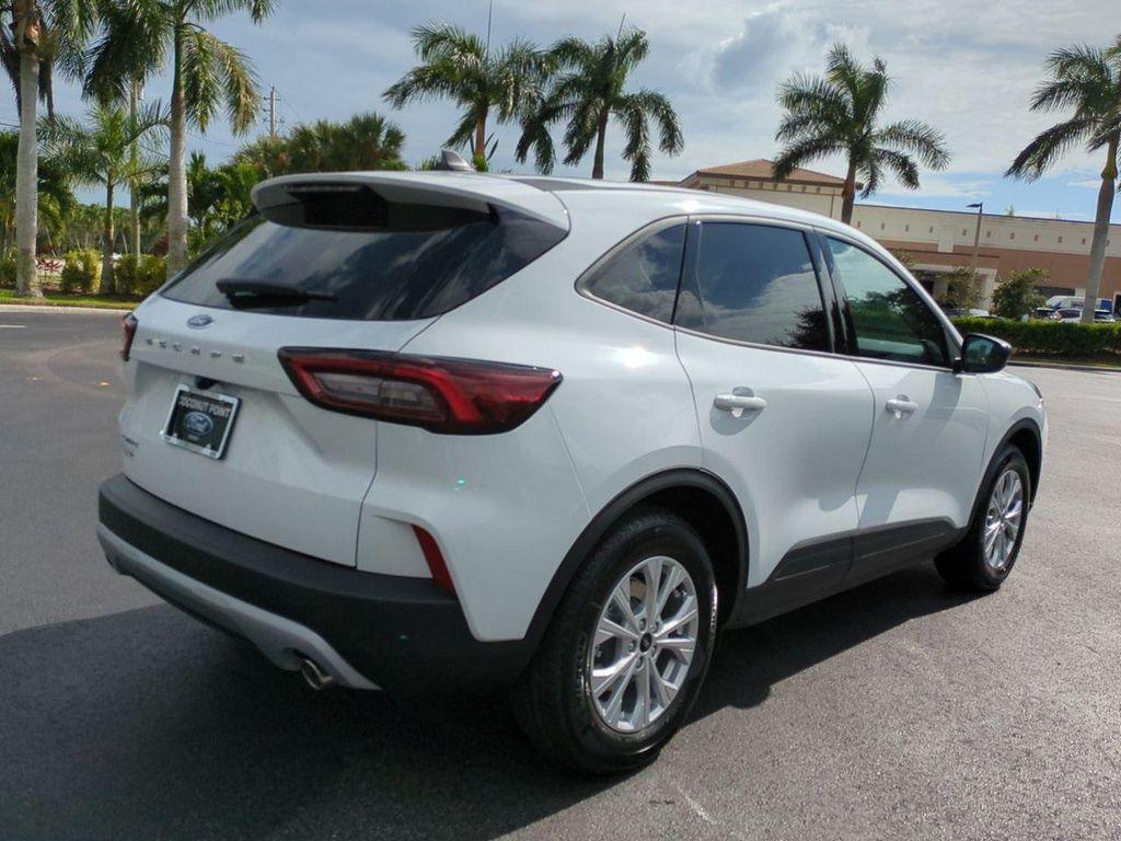 new 2026 Ford Escape car, priced at $31,385